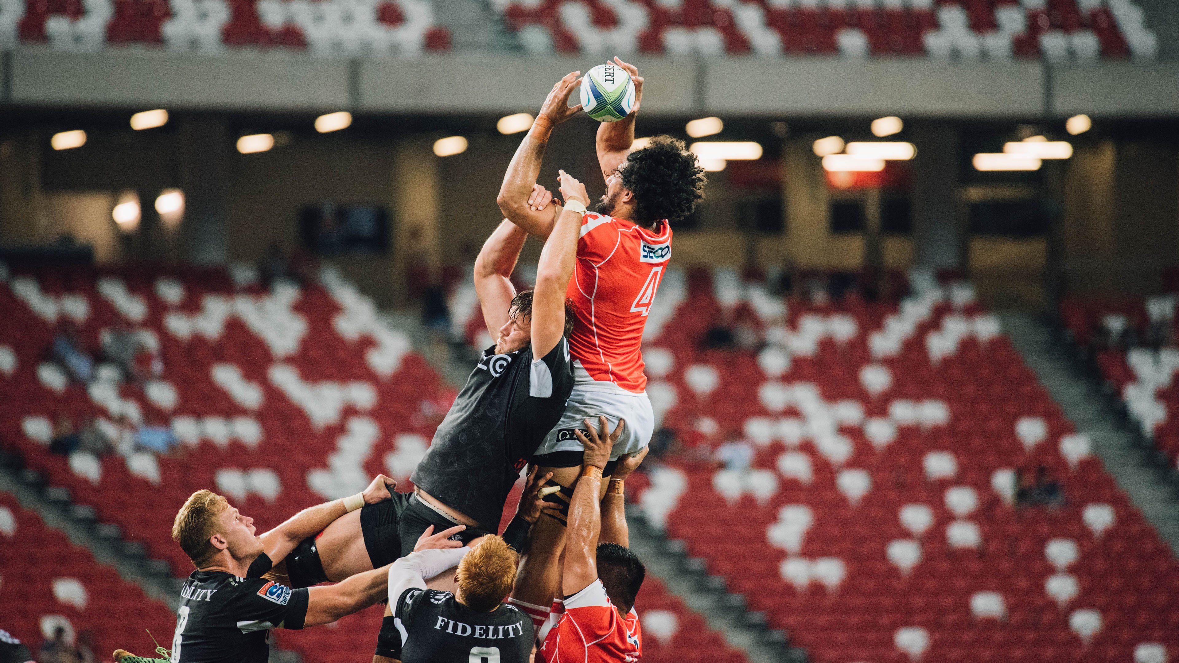 爱德华兹单骑破阵，奇才式火力全面压制广厦防线