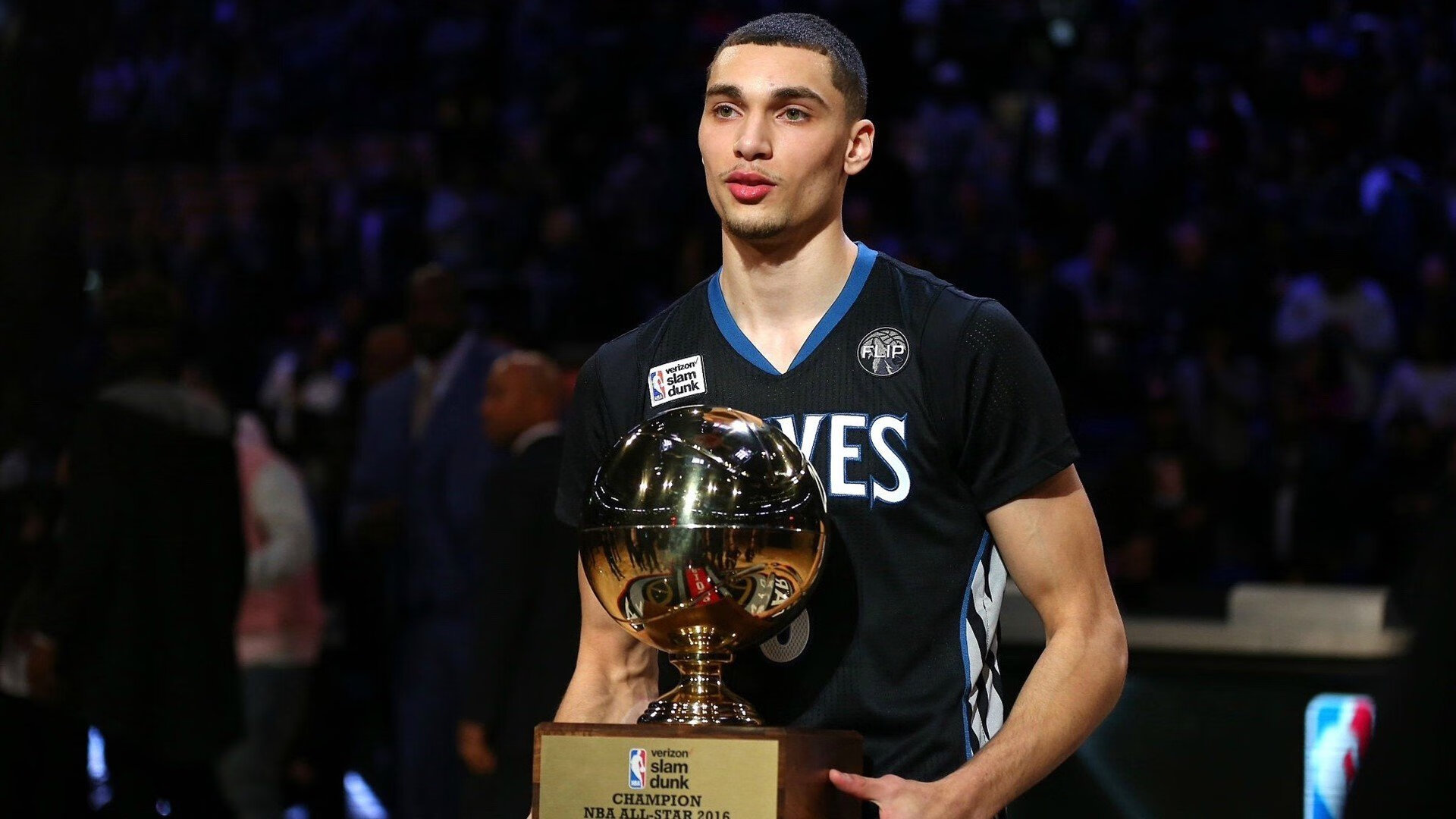 南美风暴席卷非洲大陆，苏亚雷斯爆发，加拿大掀翻安哥拉背后的篮球全球化新叙事