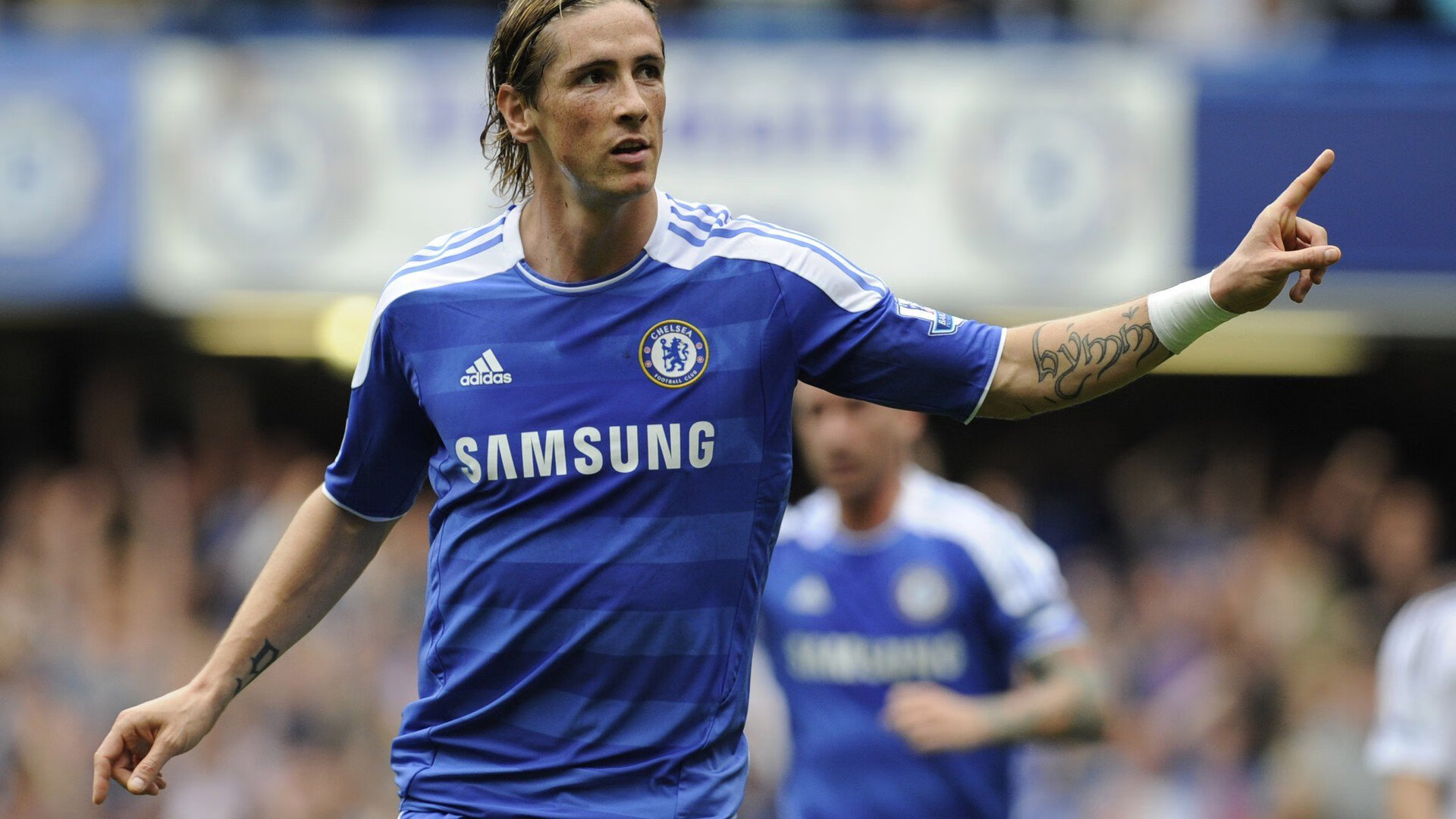 青春风暴席卷绿茵场，加维统治全场，巴西惊天翻盘墨西哥